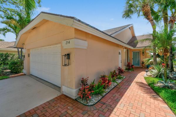 214 E River Park Dr, Jupiter, Florida 33477, image 1