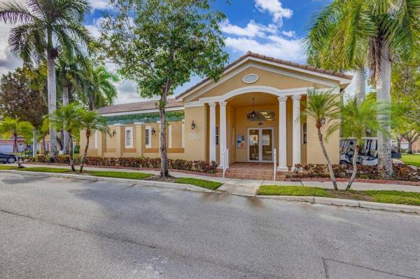 Shoma Townhomes At Royal Palm Beach, 3203 Shoma Dr, Royal Palm Beach, Florida 33414, image 2