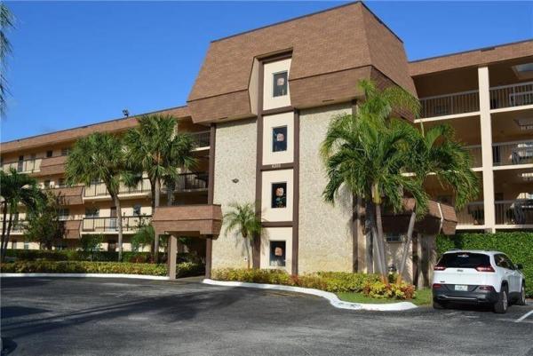 Boca Teeca, 6300 NW 2nd Ave #305, Boca Raton, Florida 33487, image 1