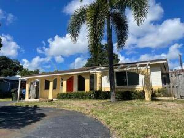Garden Acres, 851 NE 48th St, Oakland Park, Florida 33334, image 1