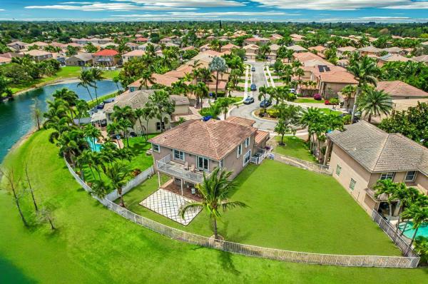 Nautica Isles West, 5000 Cobalt Ct, Greenacres, Florida 33463, image 1