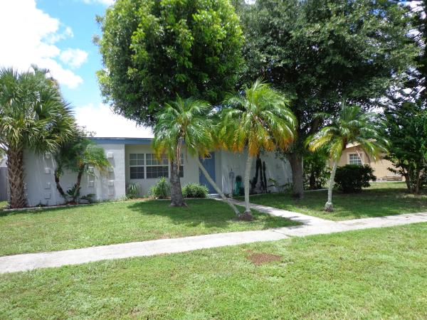 Palm Beach Colony, 11751 Oleander Dr, Royal Palm Beach, Florida 33411, image 1
