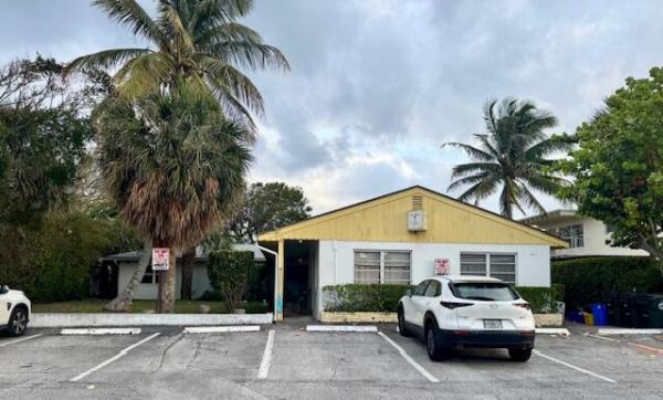 Palm Beach Shores Residential, 110 Cascade Ln #1, Palm Beach Shores, Florida 33404, image 3