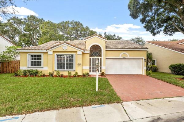 Siena Oaks, 1033 Siena Oaks Cir, Palm Beach Gardens, Florida 33410, image 1