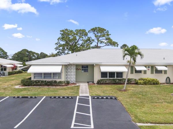 High Point Of Fort Pierce, 108 Lakes End Dr #A, Fort Pierce, Florida 34982, image 3