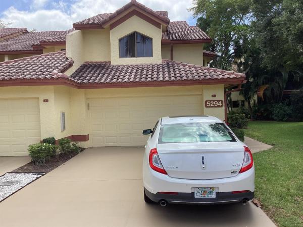 Townhomes Of Boca Delray, 5294 Tenth Fairway Dr #4, Delray Beach, Florida 33484, image 1
