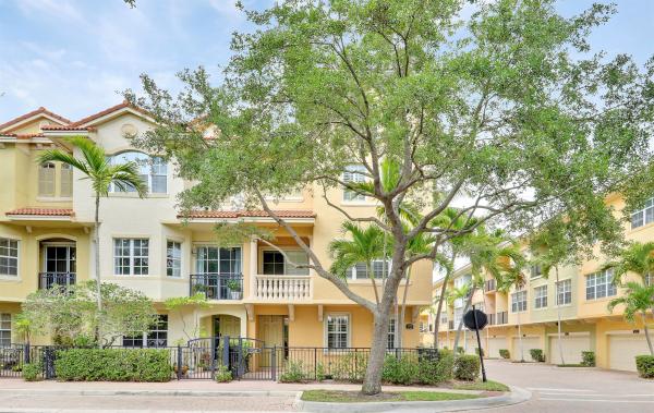 Harbour Oaks, 2501 San Pietro Cir, Palm Beach Gardens, Florida 33410, image 1