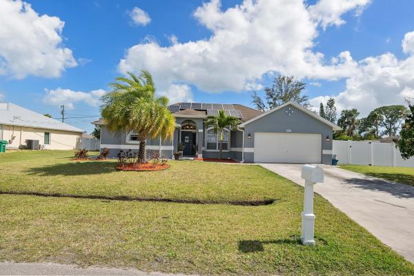 Sandhill Crossing, 1991 SE Dock St, Port St. Lucie, Florida 34952, image 1