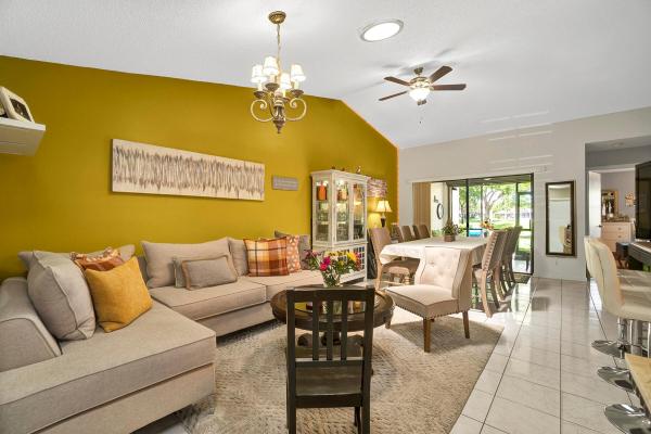 Centennial Square, 136 Centennial Ct, Deerfield Beach, Florida 33442, image 1