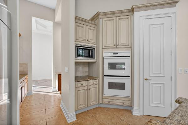 Paradisio, 119 Via Paradisio, Palm Beach Gardens, Florida 33418, image 3