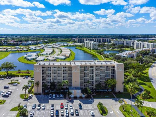 Huntington Lakes 3, 14476 Amberly Ln #308, Delray Beach, Florida 33446, image 1