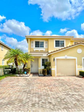 Hampton Hills, 9119 Chambers St, Tamarac, Florida 33321, image 1