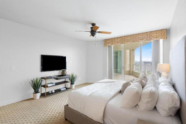 Toscana West Tower, 3720 S Ocean Blvd #1204, Highland Beach, Florida 33487, image 2