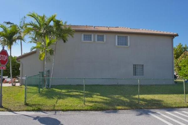 Turtle Cay, 2102 Little Torch St, Riviera Beach, Florida 33407, image 2