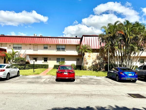 Greenway Village South, 12012 Greenway Cir #205, Royal Palm Beach, Florida 33411, image 1