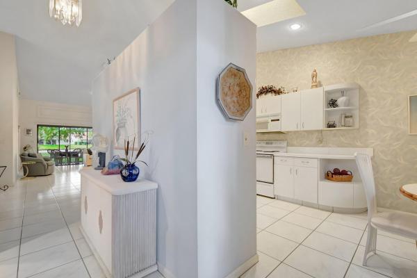 Sun Valley East, 9652 Pavarotti Ter #101, Boynton Beach, Florida 33437, image 3
