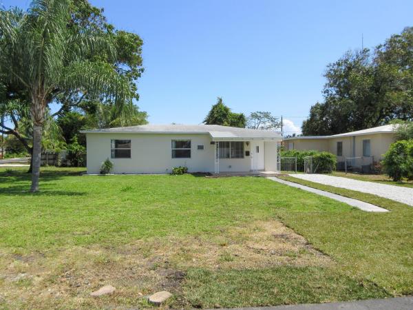 Pompano Beach No HOA, 716 NE 1st Ave, Pompano Beach, Florida 33060, image 1
