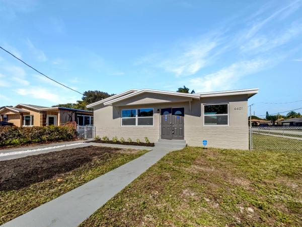 Carver Ranches, 4401 SW 21st St, West Park, Florida 33023, image 1