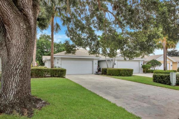 Garden Oaks, 4220 Royal Oak Dr, Palm Beach Gardens, Florida 33410, image 1
