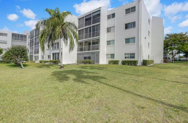 Essex At Poinciana Place, 3326 Arcara Way #401, Lake Worth Beach, Florida 33467, image 1