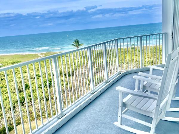 Aquanique Ocean Club, 2700 N Highway A1a #702, Fort Pierce, Florida 34949, image 1