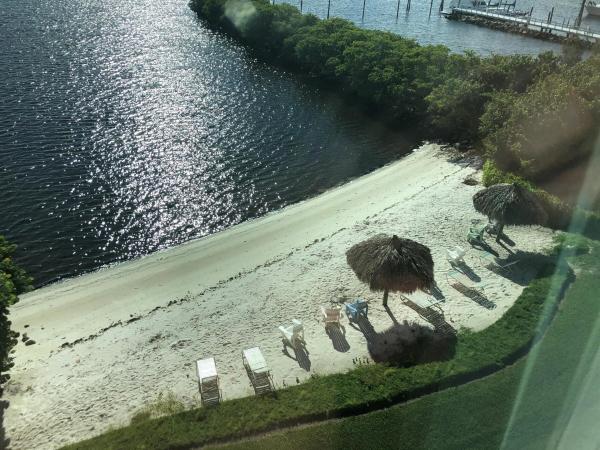 Hypoluxo's Mariner's Cay, 100 Scotia Dr #203, Hypoluxo, Florida 33462, image 1