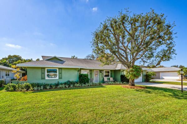 9812 SE Little Club Way, Jupiter, Florida 33469, image 1