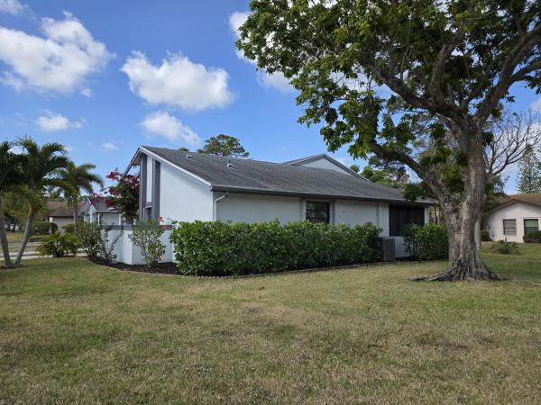 Cloisters, 6126 Elsinore Cir, Greenacres, Florida 33463, image 3