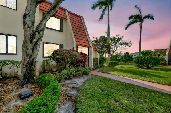 Trevi Court At The Fountains Of Palm Beach, 4379 Trevi Ct, Lake Worth Beach, Florida 33467, image 1
