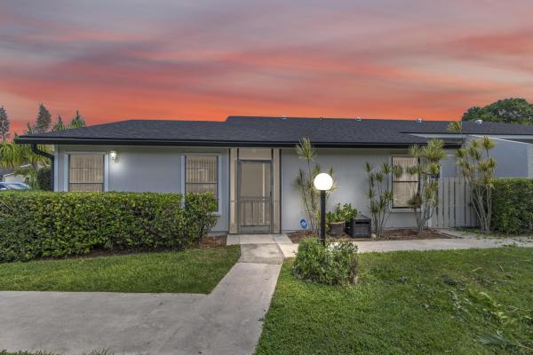 Lakeside Green, 4389 Willow Pond Cir, West Palm Beach, Florida 33417, image 1
