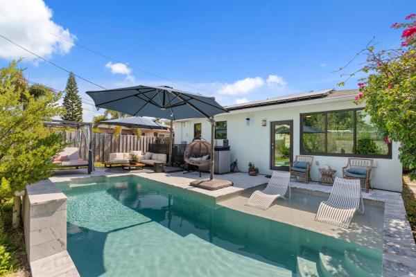 North Lake Worth, 1621 N K St, Lake Worth Beach, Florida 33460, image 1