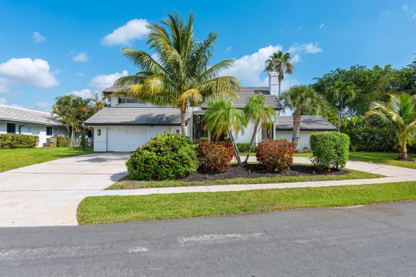 Lakeview, 3138 Lakeview Dr, Delray Beach, Florida 33445, image 1