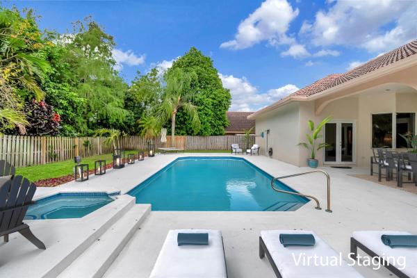 Greenview Shores 2 Of Wellington, 13645 Folkestone Ct, Wellington, Florida 33414, image 1