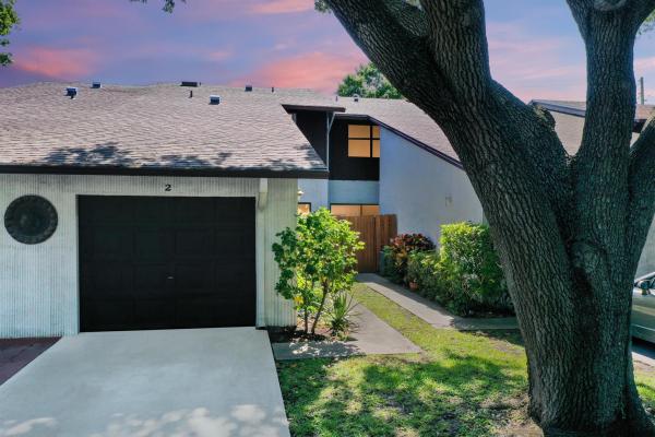 Key Colony Townhouses, 2060 Colonial Rd #2, Fort Pierce, Florida 34950, image 1