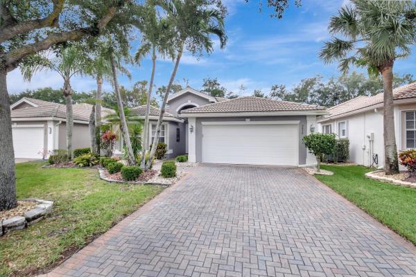 Valencia Shores, 9836 Tallyrand Dr, Lake Worth Beach, Florida 33467, image 1