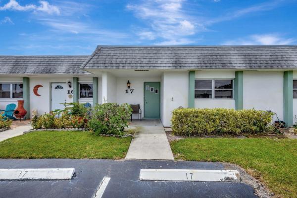 Gately At Cresthaven Townhomes, 2638 Gately Dr #17, West Palm Beach, Florida 33415, image 1