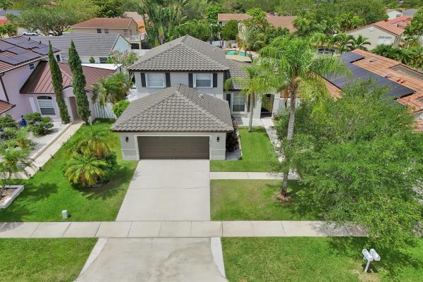 Brittany Bay At Silver Lakes, 1930 NW 180th Way, Pembroke Pines, Florida 33029, image 1