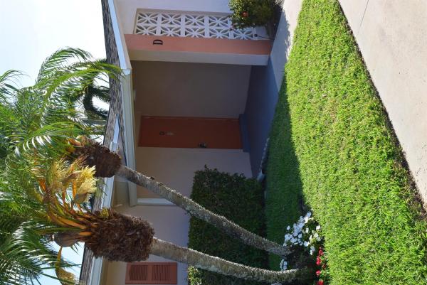 Dudley At Cresthaven Villas, 2747 Dudley Dr #D, West Palm Beach, Florida 33415, image 1
