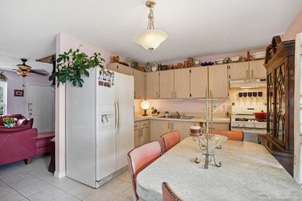 Lee Estates, 5182 Blueberry Hill Ave, Lake Worth, Florida 33463, image 2