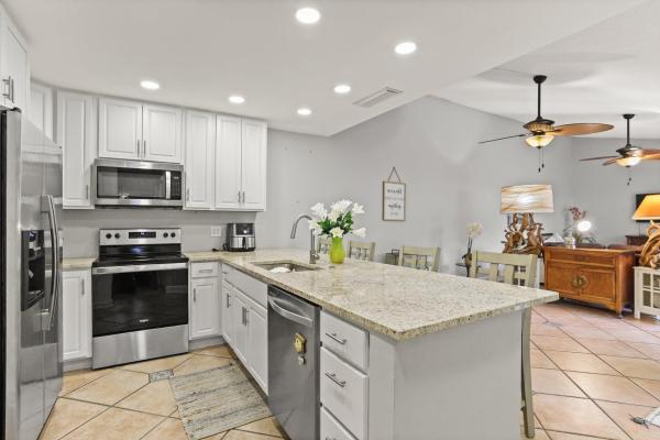The Country, 4652 Holly Lake Dr, Lake Worth, Florida 33463, image 3