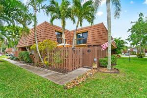 Jupiter Plantation, 825 Center St #13b, Jupiter, Florida 33458, image 1