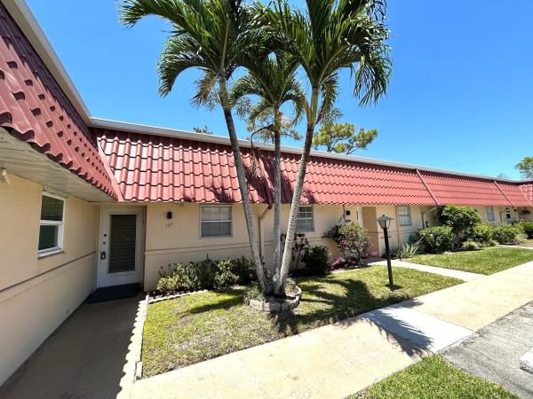Covered Bridge, 127 Amherst Ln, Lake Worth Beach, Florida 33467, image 1