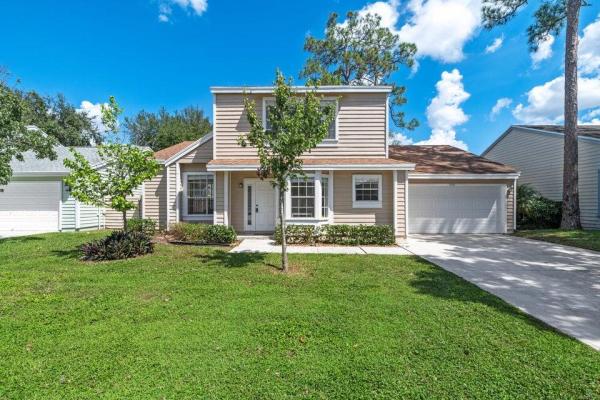 Emerald Forest Of Wellington, 1050 Aviary Rd, Wellington, Florida 33414, image 1