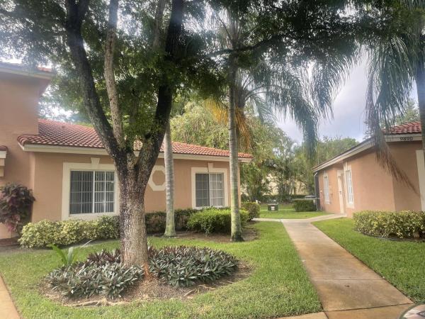Santa Cruz, 9888 Kamena Cir #55, Boynton Beach, Florida 33436, image 1