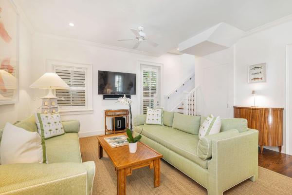 Southland Park, 138 Greymon Dr, West Palm Beach, Florida 33405, image 1