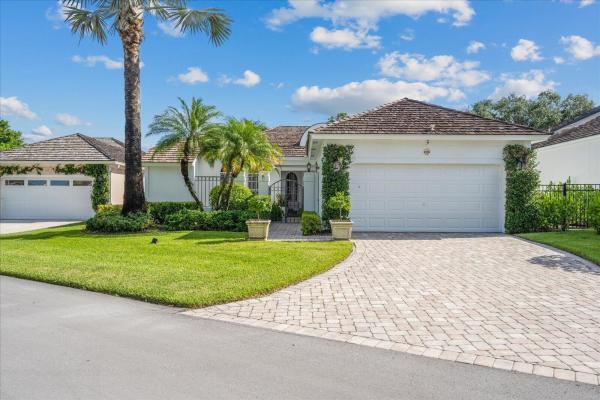 Muirfield, 2466 Muir Cir, Wellington, Florida 33414, image 1