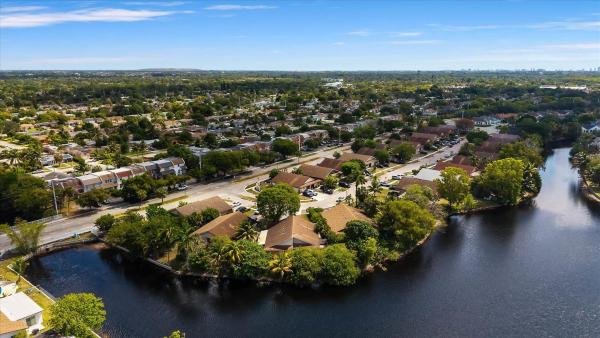 North Lauderdale Estates, 6552 Harbour Rd, North Lauderdale, Florida 33068, image 1