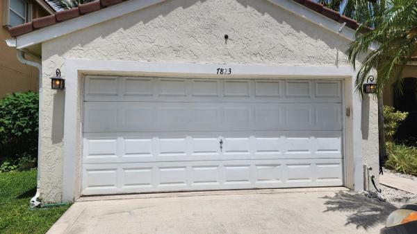 Springfield 2 At Lake Charleston, 7823 Springfield Lake Dr, Lake Worth Beach, Florida 33467, image 1