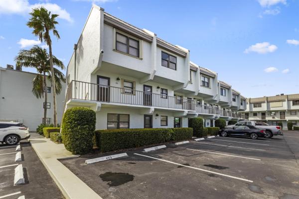 La Entrada Del Mar, 1300 Seaway Dr #7, Fort Pierce, Florida 34949, image 1