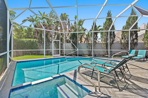 Barclay Club, 21 Windsor Ln, Palm Beach Gardens, Florida 33418, image 1